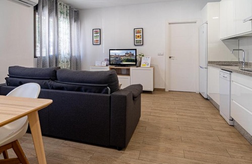 Distrito de Levante Apartment | Geysotur Puerta de la Axerquía Parking Gratis
