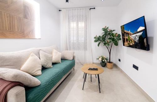 Distrito Centro Apartment | Geysotur Suite El Geranio