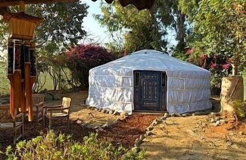 Almayate Bajo Bed & Breakfast | Glamping Spain - Mongolian Yurt - Wooden Chalet - Close To Beach!
