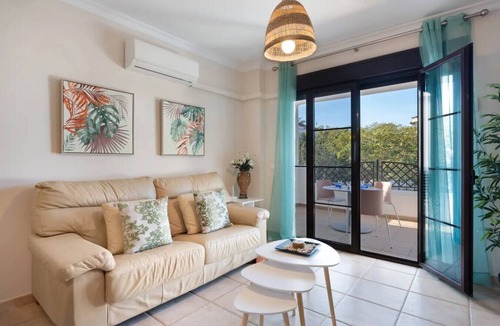 Poblado de Sancti Petri Apartment | Golden Sands Apartment -Chiclana