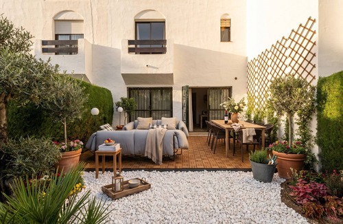 Guadalmina House | Golf & Beach Villa beside Guadalmina Golf Club — sleeps 8, private pool