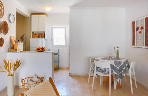 Mil Palmeras House | Gorgeous home in Pilar de la Horadada with WiFi