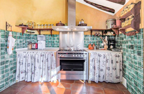 Almedinilla House | Gorgeous home in Almedinilla