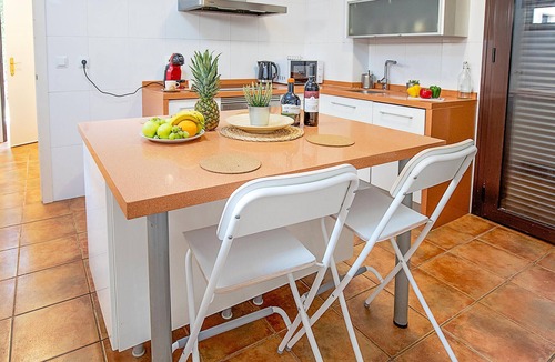Las Pajanosas House | Gorgeous home in Guillena