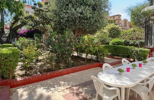 Ciudad Jardin House | Gorgeous Home In Malaga