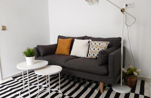 San Lorenzo Apartment | GotoSeville TRAJANO ALL YEAR OPEN SWIMMING POOL