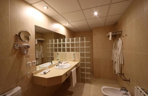 Alange Hotel | Gran Hotel Aqualange - Balneario de Alange