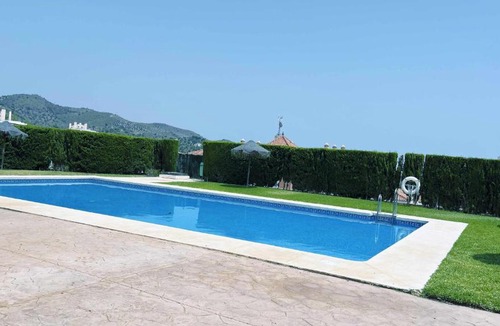 Benagalbon Apartment | Gran Terraza con Vistas al Mar y Piscina