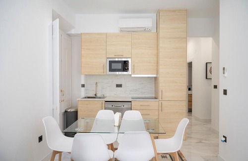 Centro - Sagrario Apartment | Granadi Apartamentos