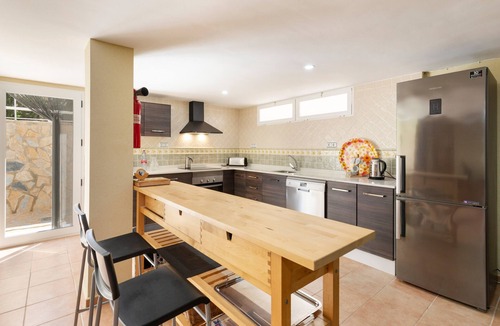 La Azohia Apartment | Ground Floor (-1) Semi-Basement Apartment in Villa with Pool (Near the Beach)