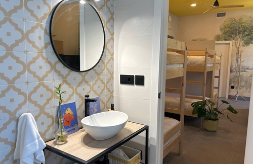 Huelva Hotel | GrowersGo Boutique Hostel Huelva