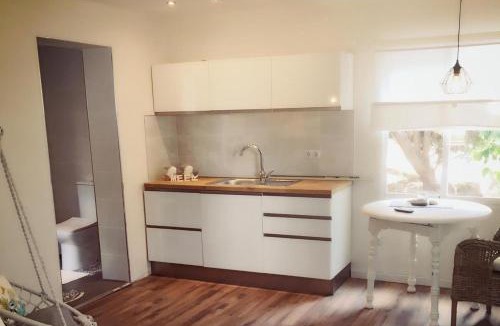 Benajarafe Apartment | Guesthouse Sleeps 2 - Pool Access