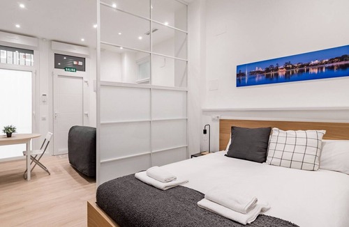 Imperial Apartment | GuestReady - Flat near Palacio Real
