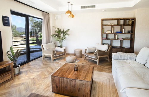Valverde del Fresno Hotel | Hábitat Cigueña Negra