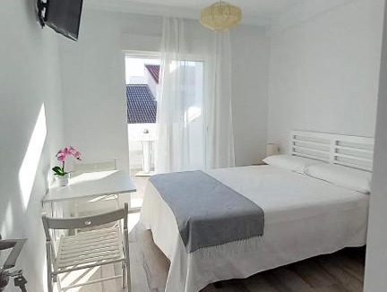 Alhaurin de la Torre House | Habitación ático con terraza privada B