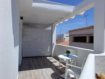 Alhaurin de la Torre House | Habitación ático con terraza privada C