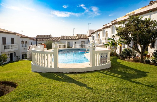 Nerja House | HACIENDA 36 MENYBER