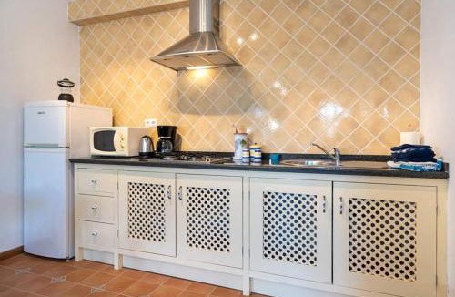Algarinejo Apartment | Hacienda La buena vida B&B en appartementen casita la bruja