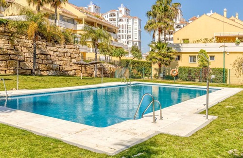 Estepona Apartment | Hanami Puerto Alto PA 4-9