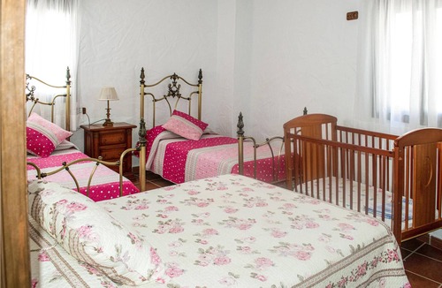 Jubrique House | Here you can look forward to an unforgettable vacation.