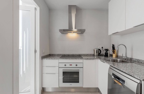 Estepona Apartment | High-End Rooftop Penthouse near City & Beach