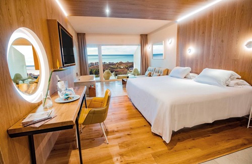 Fuengirola Resort | Higueron Hotel Malaga, Curio Collection by Hilton