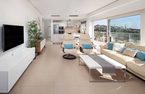 La Capellania Apartment | Higueron Signature Suite by Alfresco Stays