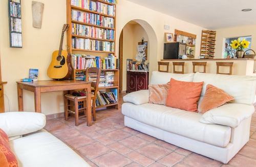 Alcaucin Villa | Hire a whole hotel! Beautiful Views & Wheelchair Friendly.
