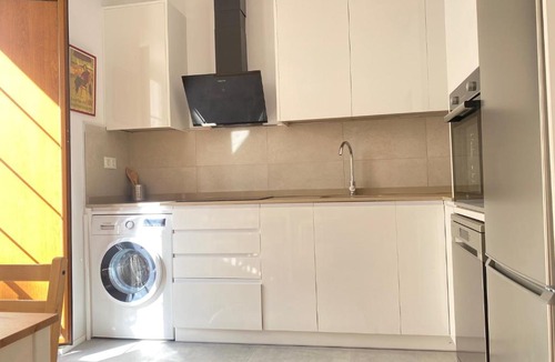 San Bernardo Apartment | Hispalis Menendez Pelayo