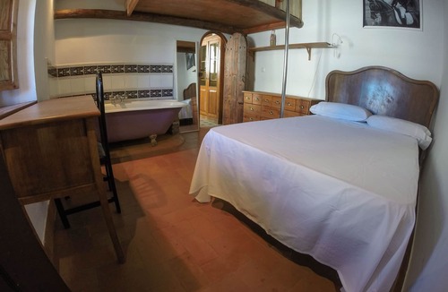 Gines House | Historic house restored in its traditional style
