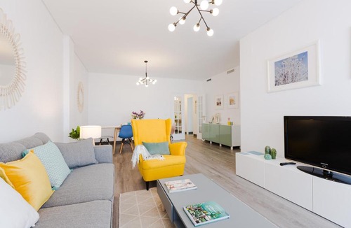 Poligono Alameda Apartment | Hola Málaga Premium Centro