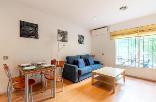 Doctor Barraquer-Grupo Renfe-Policlinico Apartment | Holi-Rent Esperanza