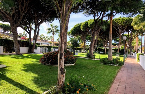 Poblado Sancti Petri Apartment | Holiday Rental, next tot the beach and with air-conditioning