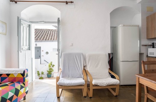 San Ambrosio House | Holiday Apartment "Casa La Costanilla D" with Roof Terrace and Air Conditioning