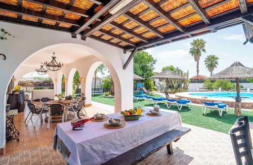 Marchena Cottage | Holiday Home La Perla