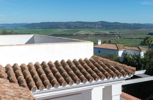Benalup-Casas Vieja House | Holiday Home 'Capuchina' with Private Pool, Wi-Fi and Air Conditioning