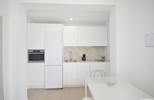 Conil de la Frontera House | Holiday Home 'Casa Turquesa' with Private Pool, Wi-Fi and Air Conditioning