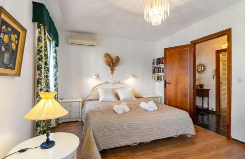 Torreblanca House | Holiday Home Salto del monte by Interhome