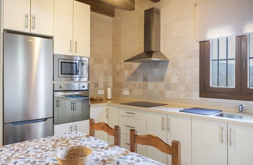 San Ambrosio House | Holiday Home 'Zaira' with Private Pool, Wi-Fi and Air Conditioning