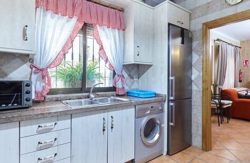Ventas del Carrizal House | Holiday Home 'Casa Rural La Atalaya' with countryside View, Private Pool and Wi-Fi