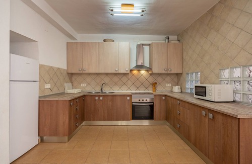 Lecrin Valley House | Holiday Home "Adriana" with Private Pool, Terrace, and Wi-Fi