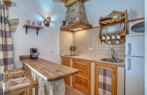 Ronda House | Holiday Home “Alojamiento Rural La Pila” with Mountain View, Wi-Fi