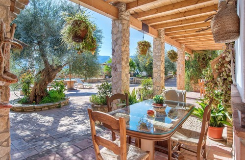 Ronda House | Holiday Home “Alojamiento Rural La Pila” with Mountain View, Wi-Fi