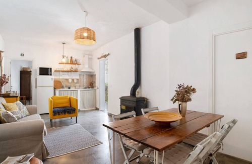 Algodonales House | Holiday Home 'Baraka' with Mountain View, Wi-Fi and Air Conditioning