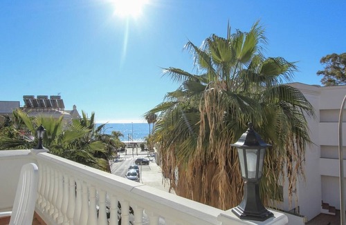 Nerja City Centre House | Holiday Home 'Burriana Casa Playa' with Sea Views, Wi-Fi and Air Conditioning