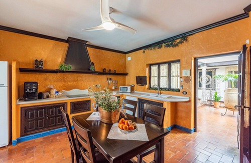 Marchena House | Holiday Home "Casa Rural La Teja" with Pool, Garden and Wi-Fi