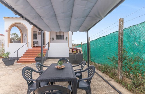 Moguer House | Holiday Home "Casa Rural Montemayor" with Pool and Private Terrace
