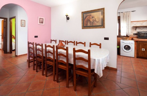 Totalan House | Holiday Home 'Casa Rural Los Hidalgos' with Sea View, Wi-Fi and Air Conditioning