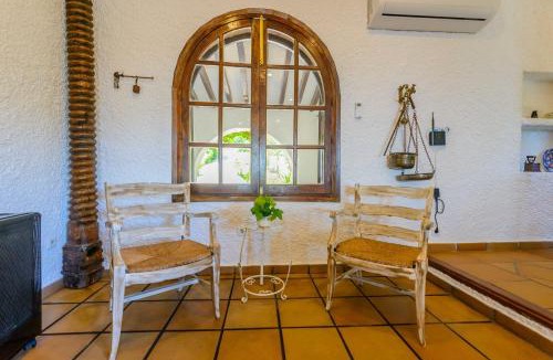 Alcaucin House | Holiday Home El Alcázar