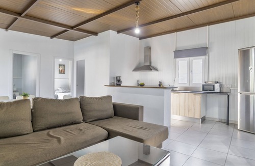 Ronda House | Holiday Home 'El Encanto De Ronda' with Mountain View, Private Pool and Wi-Fi
